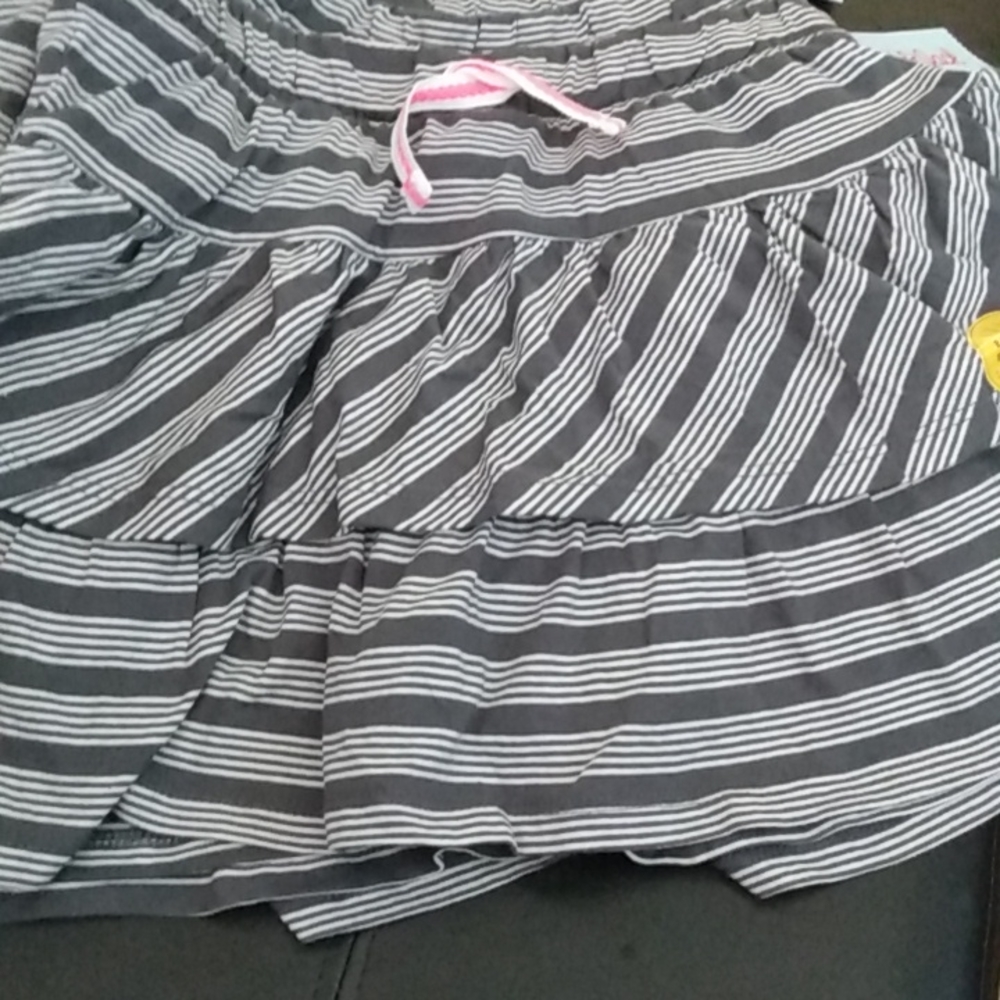 Girls skorts by cat & Jack flexible Drawstring 10/12 L Flat Gray